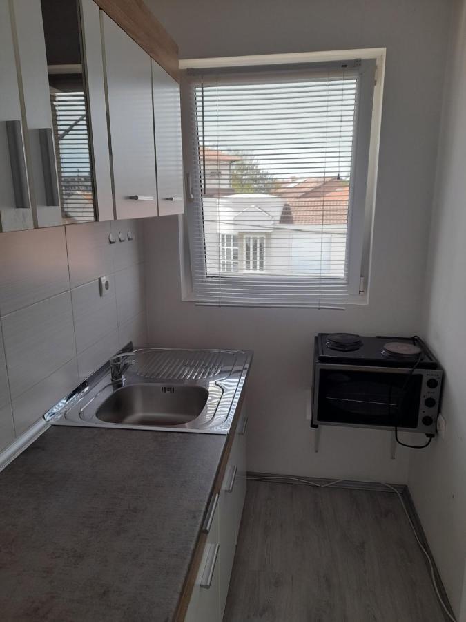 Family Apartmani Le Leskovac  Dış mekan fotoğraf