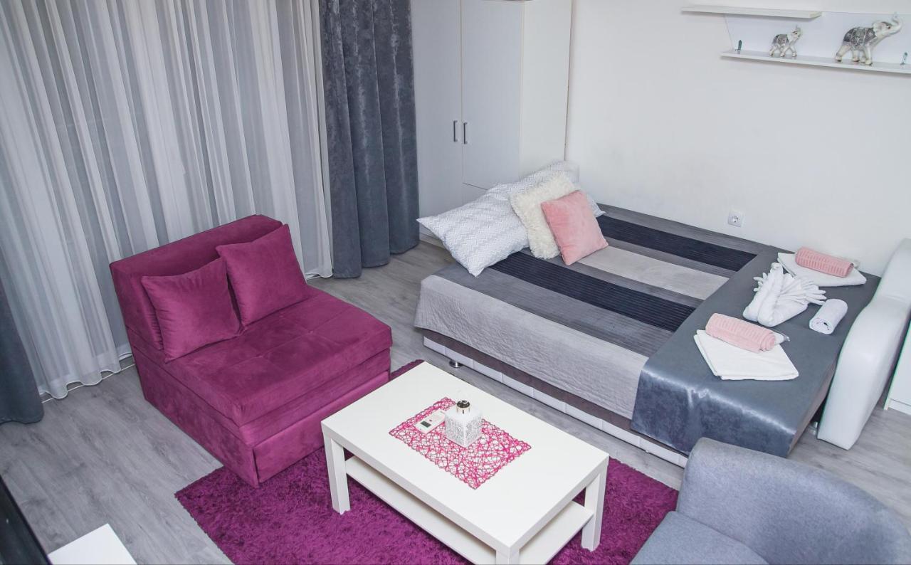 Family Apartmani Le Leskovac  Dış mekan fotoğraf