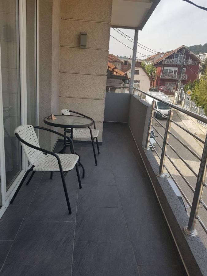 Family Apartmani Le Leskovac  Dış mekan fotoğraf