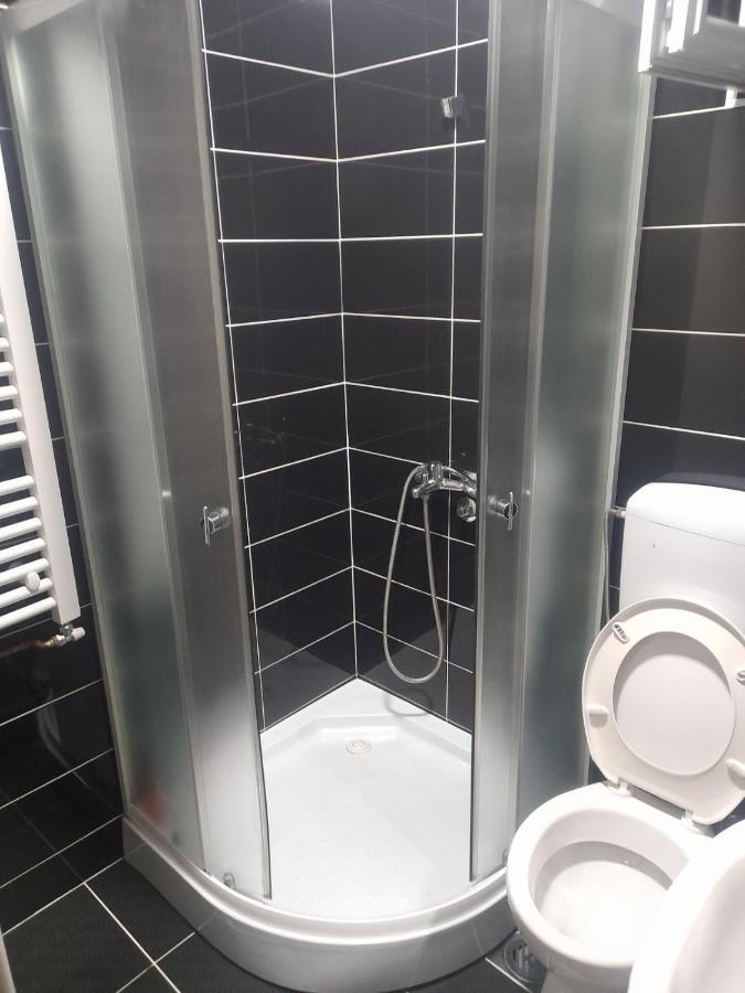 Family Apartmani Le Leskovac  Dış mekan fotoğraf